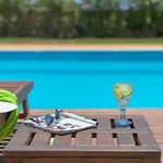 Villa Lahania 펜션 *