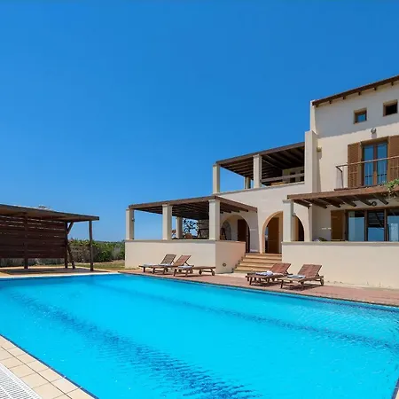 Villa Lahania *