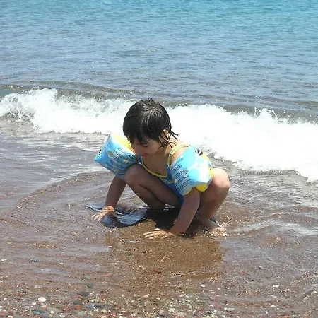 度假居 Villa Lahania