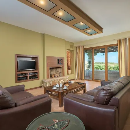 度假居 Villa Lahania *