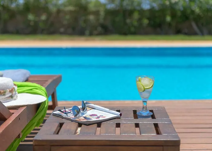 Villa Lahania Case de vacanță *